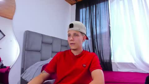 Snapshot of justin_biker chatting on 10.10.25 justin_biker online show from 10.10.25