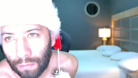 Snapshot of justin_hton chatting on 12.18.24 Justin online show from 12.18.24