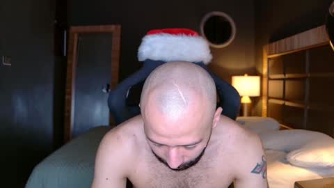 Snapshot of justin_hton chatting on 12.26.24 Justin online show from 12.26.24