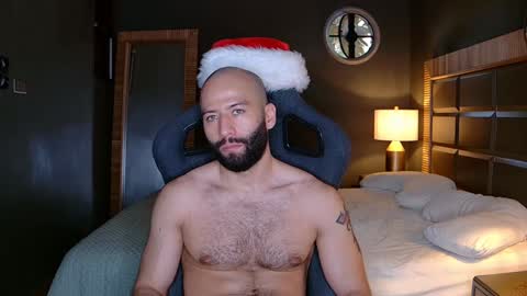Snapshot of justin_hton chatting on 12.26.24 Justin online show from 12.26.24