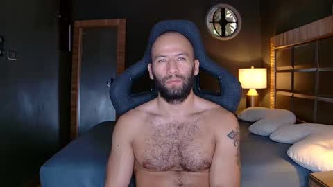 Snapshot of justin_hton chatting on 02.26.25 Justin online show from 02.26.25
