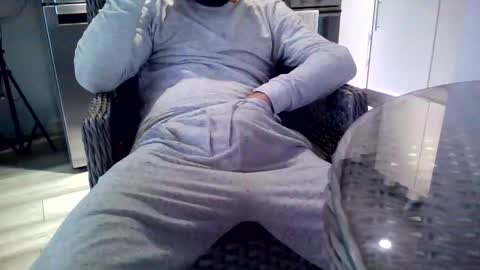 Justin online show from 10.31.25