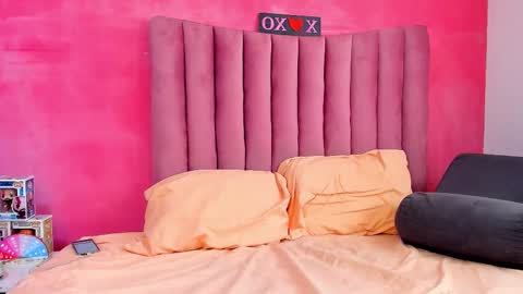 JUSTIN Y JAZMIN online show from 12.20.25