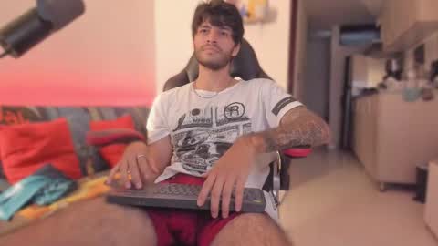 Snapshot of justin_stark1 chatting on 11.15.25 Diego online show from 11.15.25