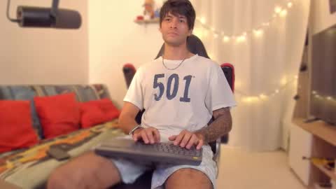 Snapshot of justin_stark1 chatting on 01.07.26 Diego online show from 01.07.26