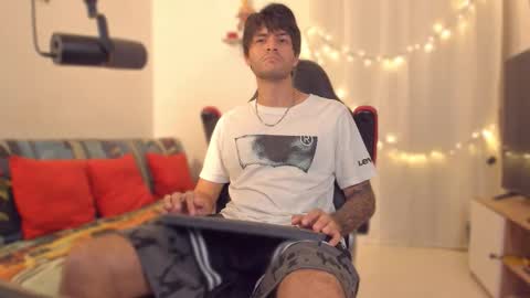 Snapshot of justin_stark1 chatting on 01.09.26 Diego online show from 01.09.26