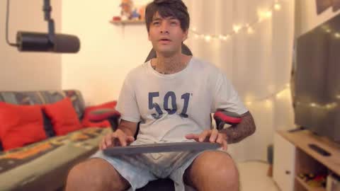 Snapshot of justin_stark1 chatting on 02.13.26 Diego online show from 02.13.26