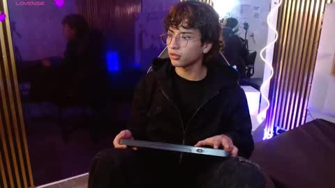  justin  online show from 03.03.26