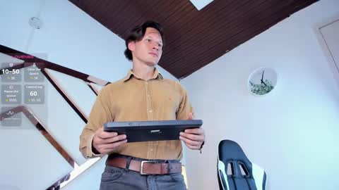 Snapshot of justin_valverde chatting on 02.10.26 Justin online show from 02.10.26