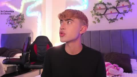 Snapshot of justinbe_ chatting on 09.09.25 Justin online show from 09.09.25