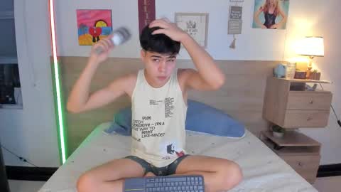 Justin online show from 10.10.25