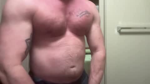 Snapshot of justindeepxxx chatting on 03.04.25 Justin Deep online show from 03.04.25