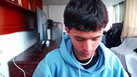 Justine online show from 09.29.25