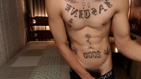 justine_hunk online show from 02.01.25