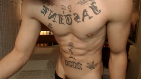 justine_hunk online show from 03.23.26