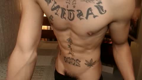 justine_hunk online show from 04.04.26