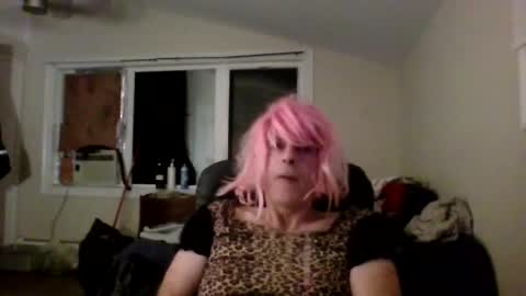 Snapshot of justinefox chatting on 09.21.25 justinefox online show from 09.21.25