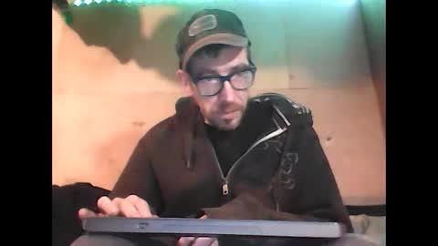 Snapshot of justinjerksit chatting on 12.07.24 justinjerksit online show from 12.07.24