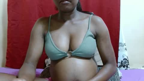 Justlhot online show from 01.08.25