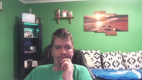 Snapshot of justme_19830331 chatting on 12.07.24 Justme online show from 12.07.24