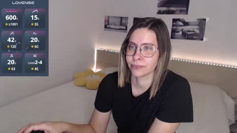 Julie online show from 12.19.24