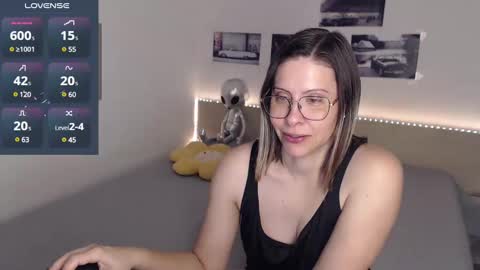 Julie online show from 01.24.25