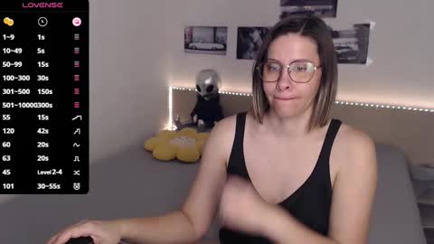 Julie online show from 02.25.25