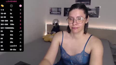 Julie online show from 02.26.25