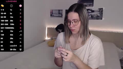 Julie online show from 10.19.25