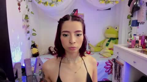 Mia online show from 12.20.25