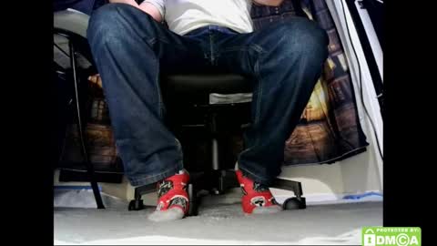 Snapshot of justshutupandwatch chatting on 02.01.26 M. Dean online show from 02.01.26