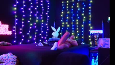 Eetantungfuk Mias online show from 03.11.25