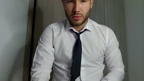 Justin online show from 01.12.25