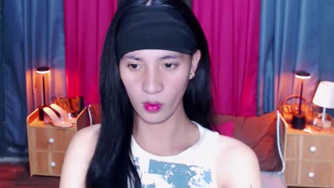 Akii online show from 09.10.25