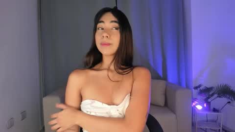 Snapshot of jvenuss chatting on 11.09.25 ees 3 online show from 11.09.25