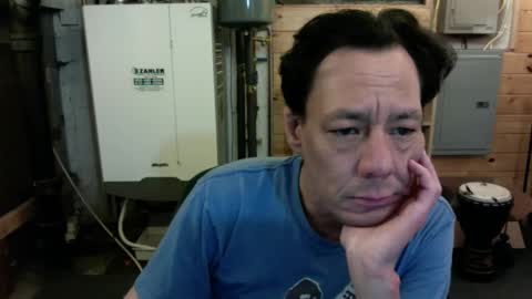 Snapshot of jy123abcd chatting on 01.11.25 tinychinychubby online show from 01.11.25