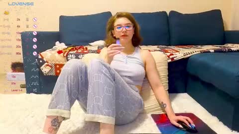 KITTY AND NICK Broadcast start time 10 am and 10 pm Moscow time online show from 02.11.25