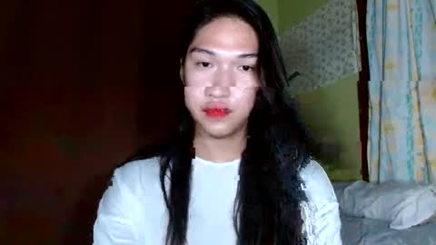 Snapshot of k_yanah chatting on 01.14.25 KYANA online show from 01.14.25