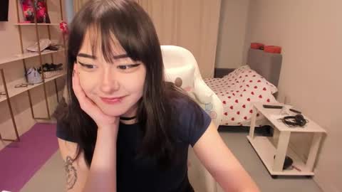 Kaoru online show from 02.06.26