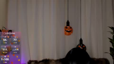 Snapshot of kaaiiri chatting on 10.16.25 Kaaiiri online show from 10.16.25