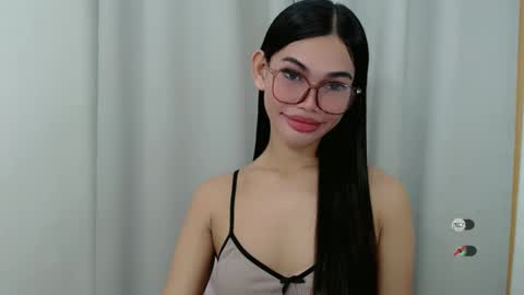 Snapshot of kaamy_dake chatting on 10.14.25 KAAMY online show from 10.14.25