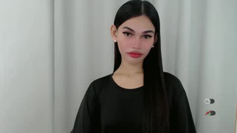 Snapshot of kaamy_dake chatting on 10.22.25 KAAMY online show from 10.22.25