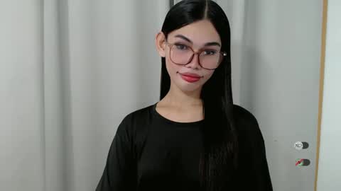 Snapshot of kaamy_dake chatting on 11.02.25 KAAMY online show from 11.02.25