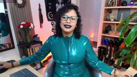 Carym  online show from 11.09.25