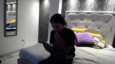 Kat online show from 03.31.26