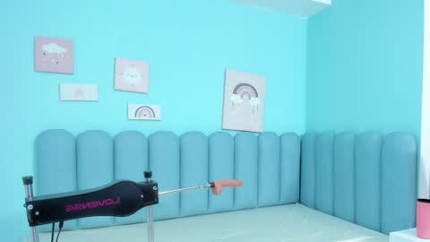 Kyelie online show from 02.26.25