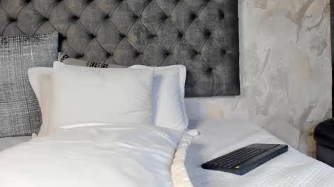 Snapshot of kael_brown1 chatting on 02.02.25 KAEL online show from 02.02.25