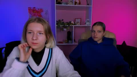 Snapshot of kaela_spell_ chatting on 09.22.25 kaela_spell_ online show from 09.22.25