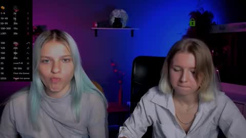 Snapshot of kaela_spell_ chatting on 10.14.25 kaela_spell_ online show from 10.14.25