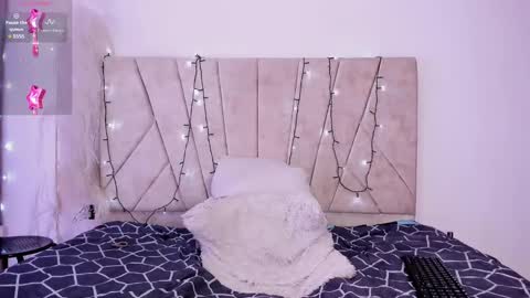 Kaela online show from 12.20.24